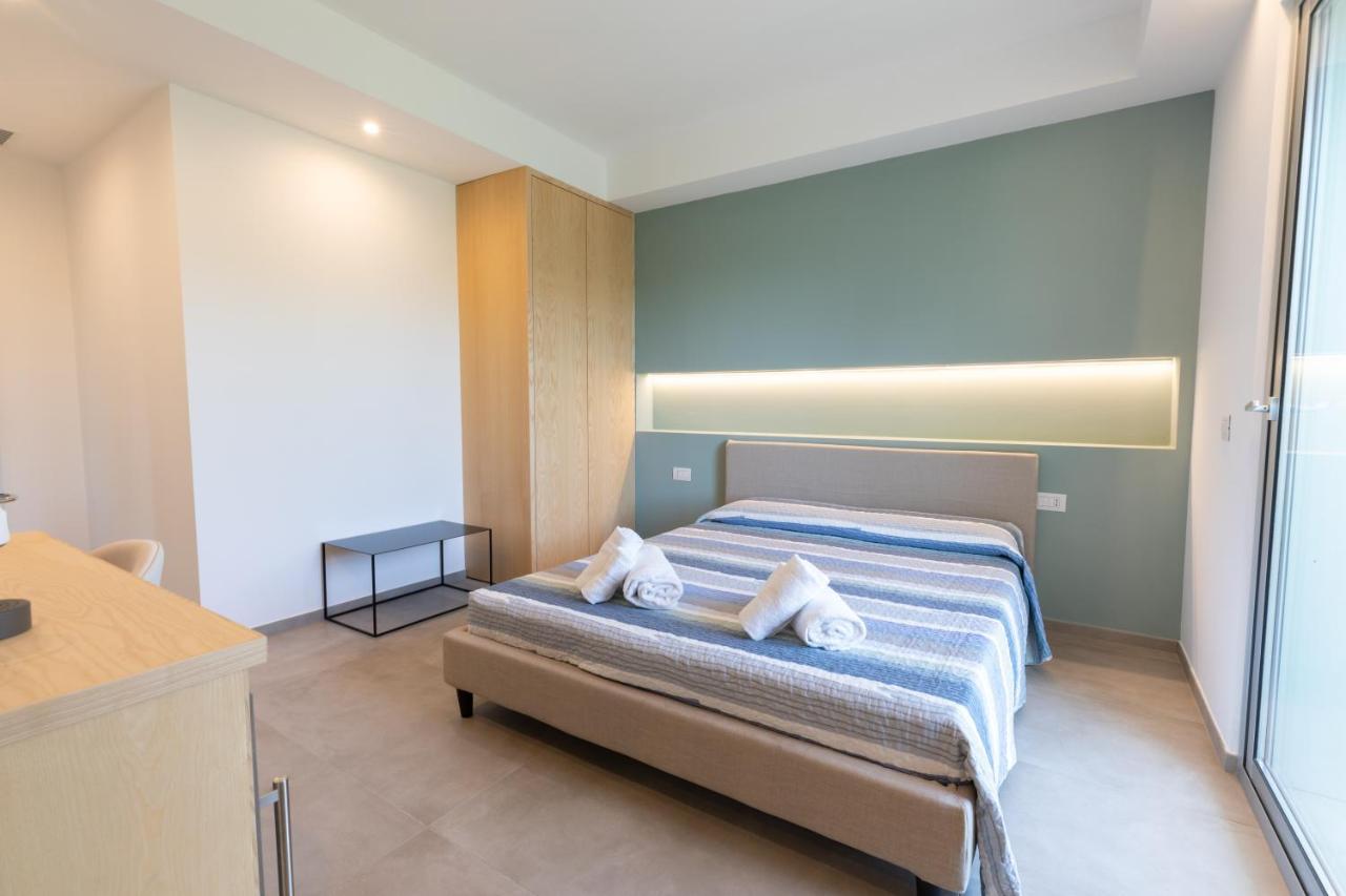 Molo Brin Rooms & Suites Olbia Exterior photo